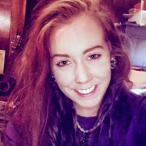 Meet your Posher, Kelli